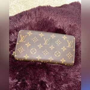 Louis Vuitton Wallet
